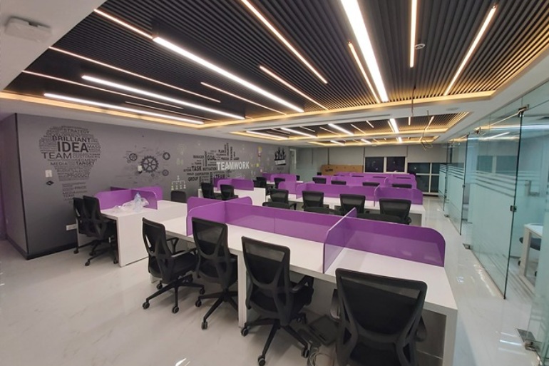 AL ZAEEM LEL SHARQ AL AWSAT REAL ESTATE L.L.C.